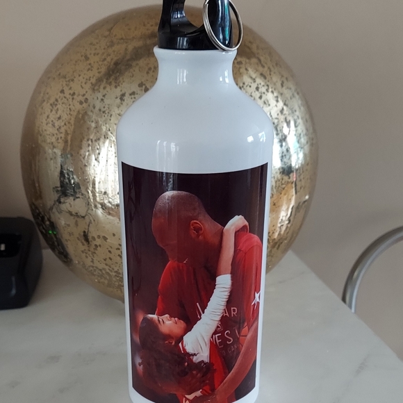 Kobe and Gianna Flask - Picture 2 of 5